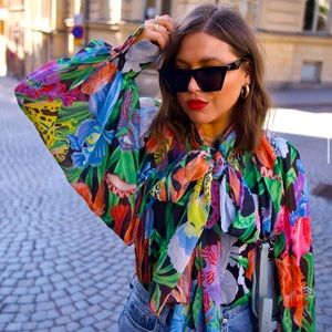 Iris Apfel X H&M Multicolored Printed Tie Bow Blouse